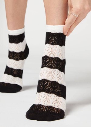 Calzedonia Openwork and Striped Short Women's Socks Black | CA 1727FM